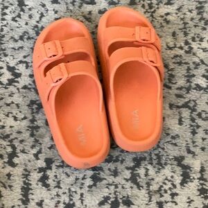 Mia orange sandals